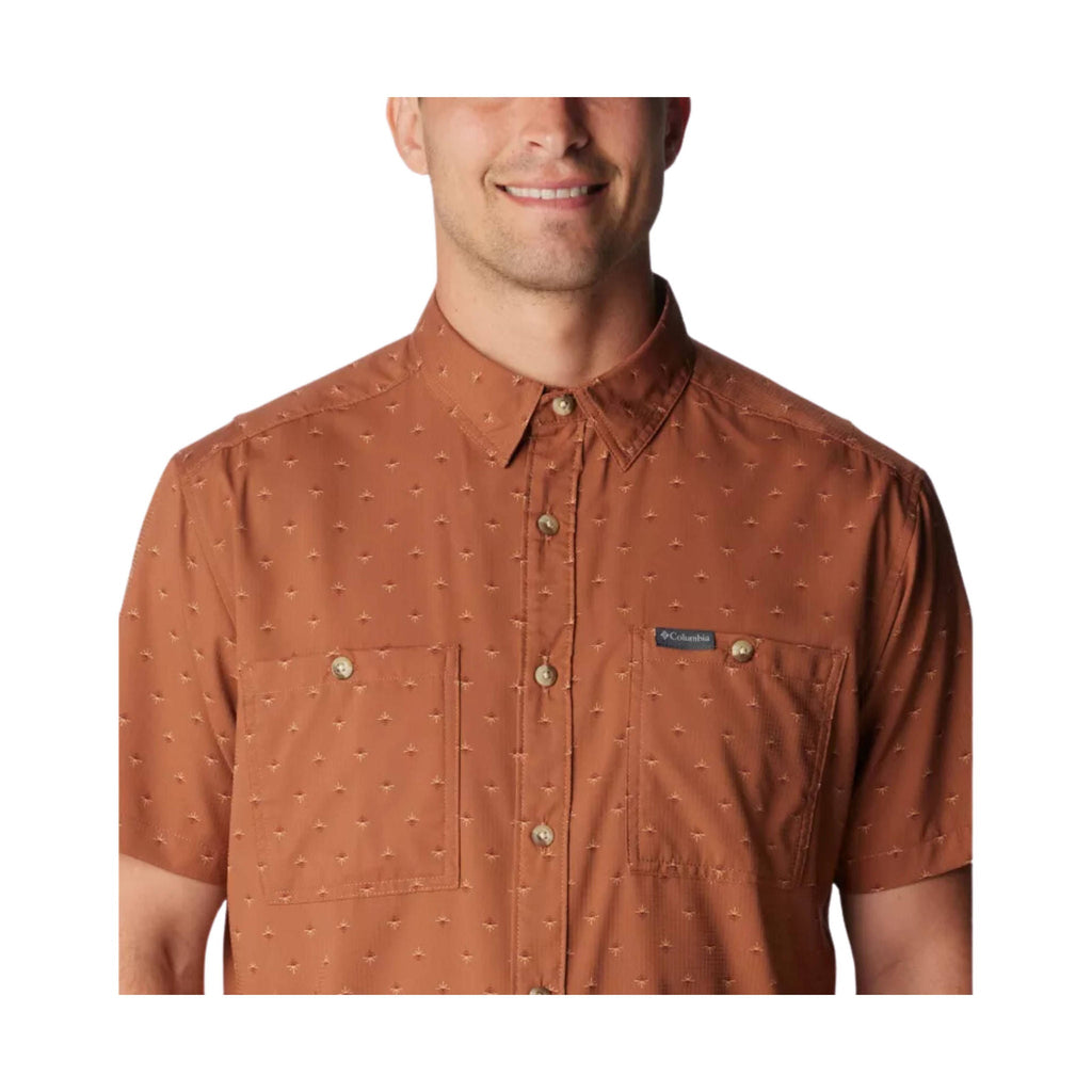 Columbia Men's Utilizer Printed Woven Short Sleeve Shirt - Aubrun Dawn Dot - Lenny's Shoe & Apparel