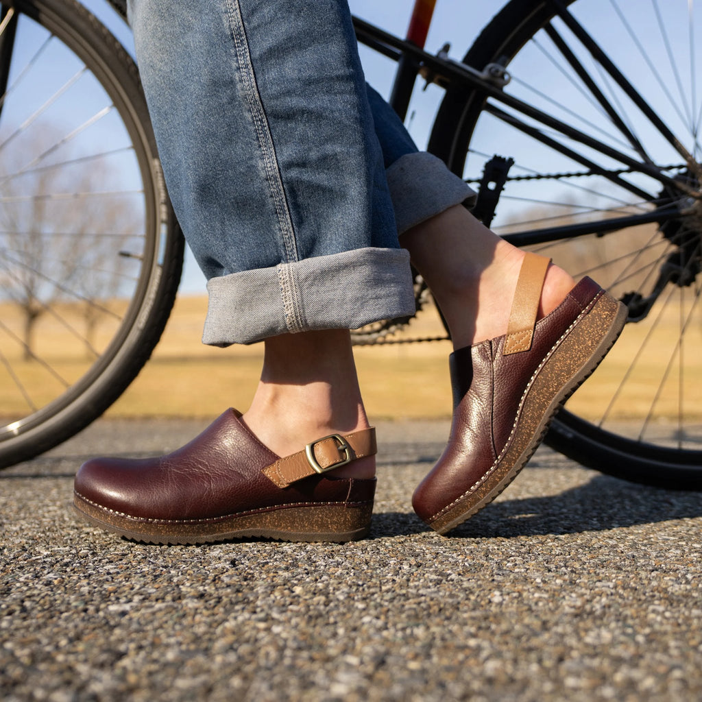 Dansko Women's Merrin - Cordovan Milled - Lenny's Shoe & Apparel