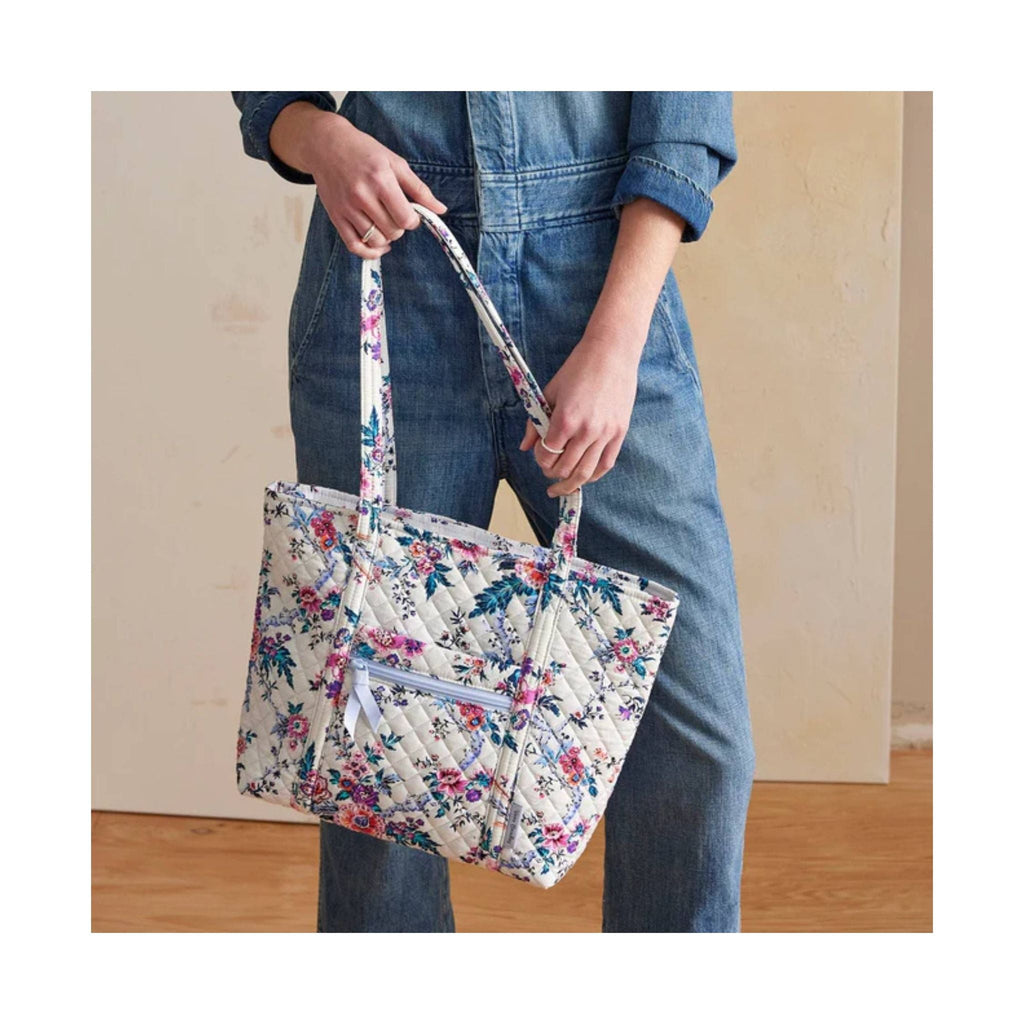 Vera Bradley Small Vera Tote - Magnifique Floral - Lenny's Shoe & Apparel