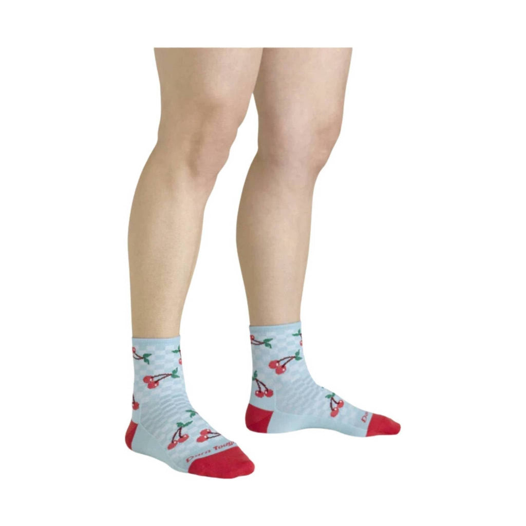 Darn Tough Vermont Women's Fruit Stand Shorty Lightweight Lifestyle Sock - Glacier - Lenny's Shoe & Apparel