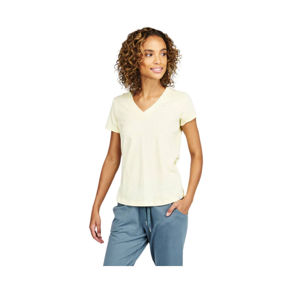 Tasc Women's Nola V Neck Tee - Daisy Yellow - Lenny's Shoe & Apparel