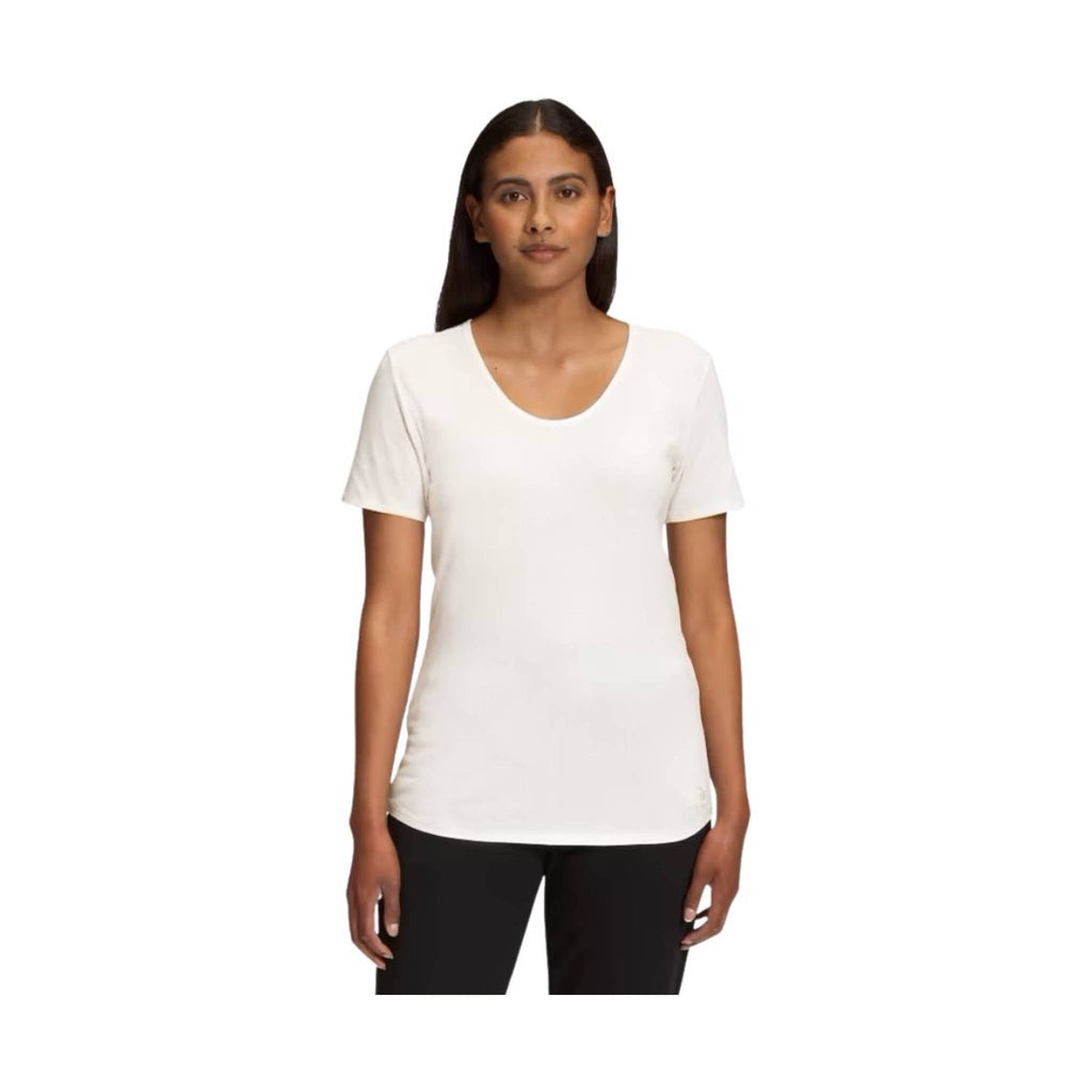 The North Face Women's Terrain Short Sleeve Scoop-Neck Tee - Gardenia White - Lenny's Shoe & Apparel